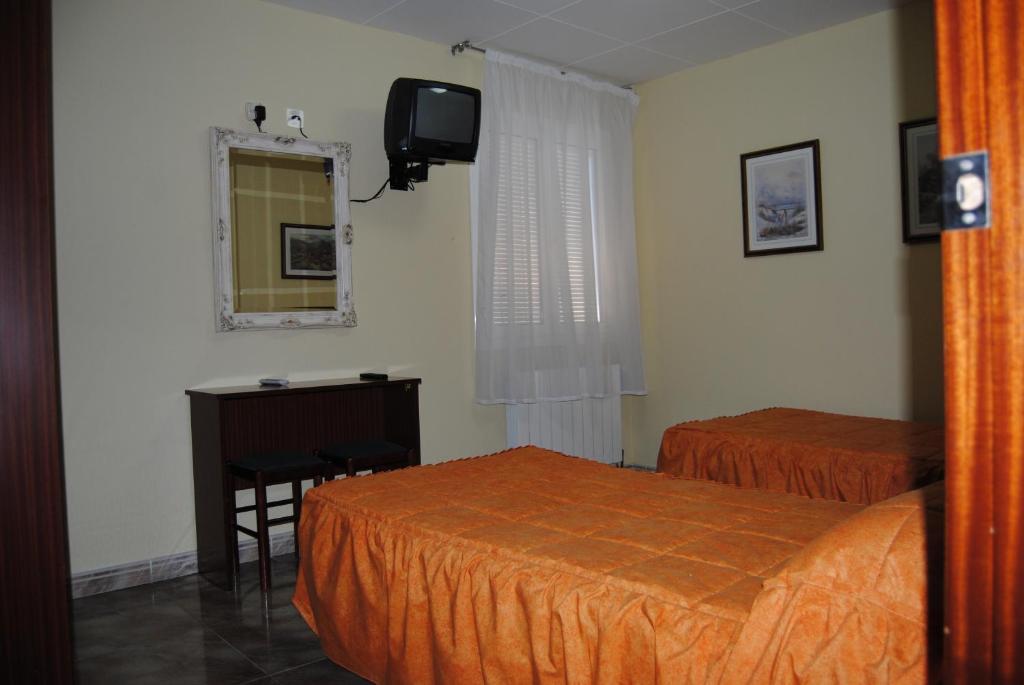 Casa Modesto Hotel El Pont de Suert Bilik gambar